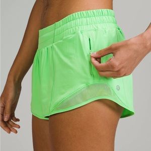 lululemon Athletica Hotty Hot Shorts 4” - Scream Green